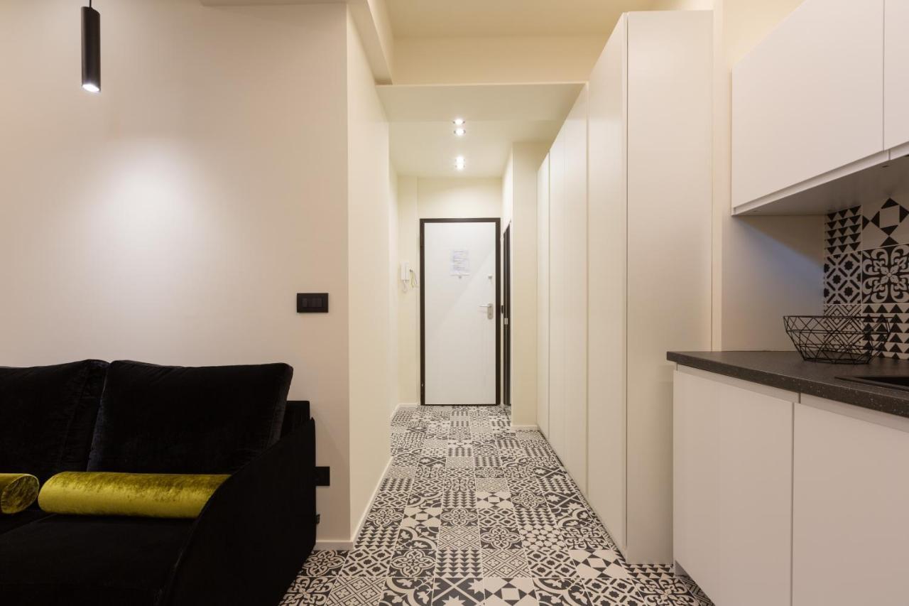 Pay60 -Crescenzago- Luxury Yellow House ميلان المظهر الخارجي الصورة